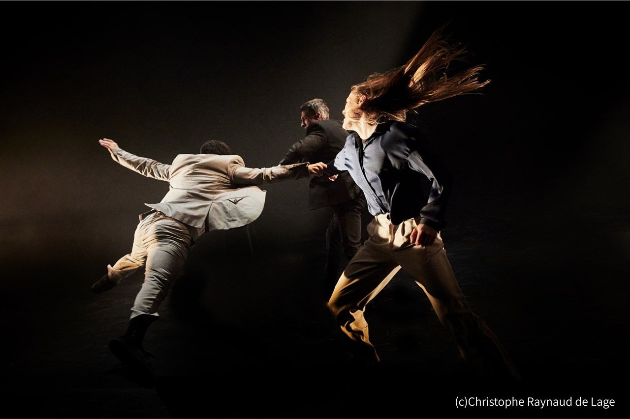 世田谷アートタウン2025関連企画　カンパニー・ルーブリエ／ラファエル・ボワテル 『Ombres Portées／キャストシャドウ』