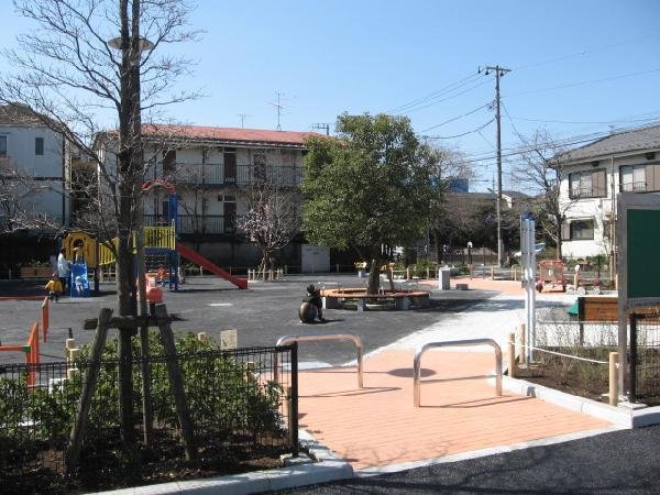 等々力五丁目はなみずき公園