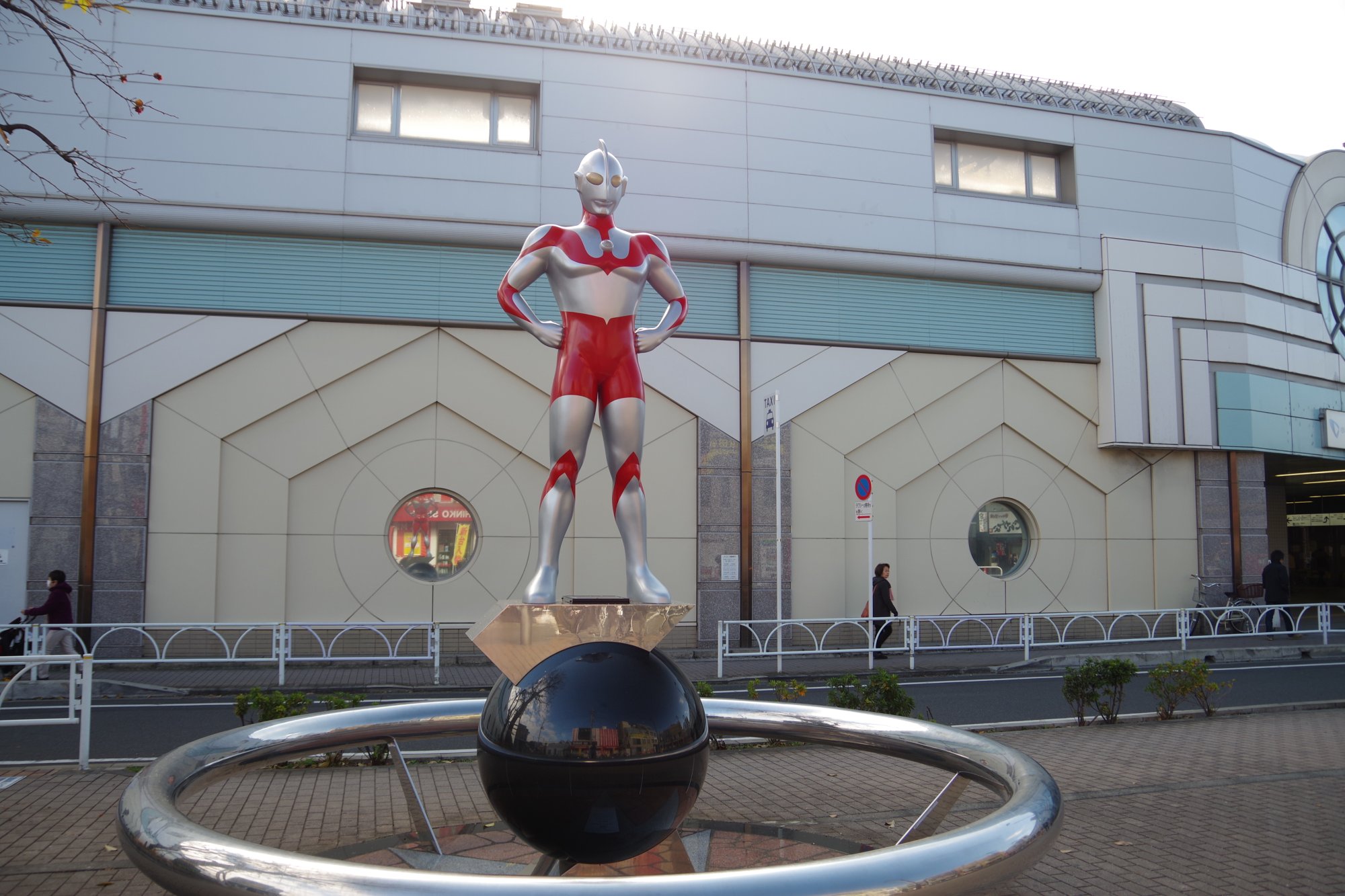 ウルトラマン商店街