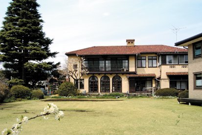 成城の近代住宅